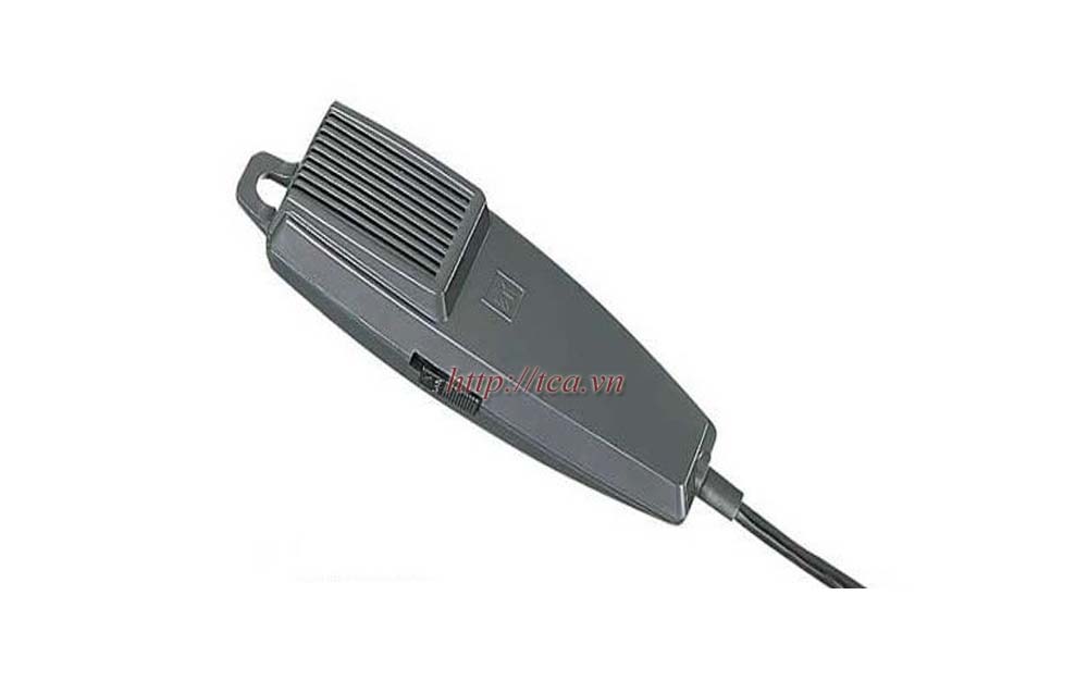 Micro thông báo loại treo TOA PM 222