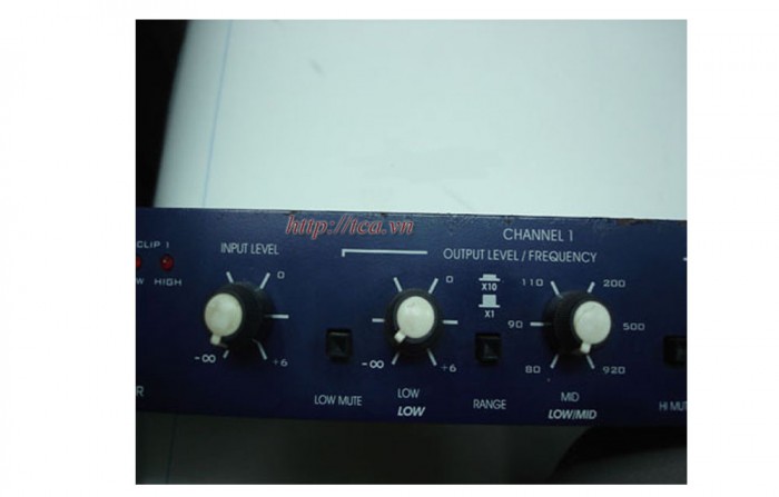 Crossover Mc Lelland CX-152 Cũ