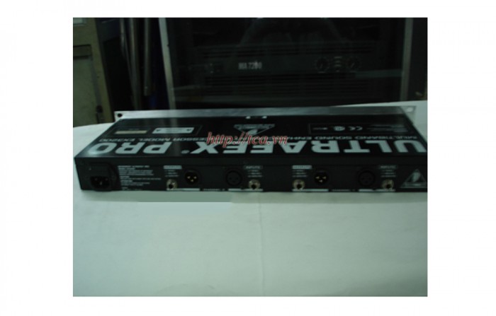 Crossover Behringer PRO EX3200 Cũ