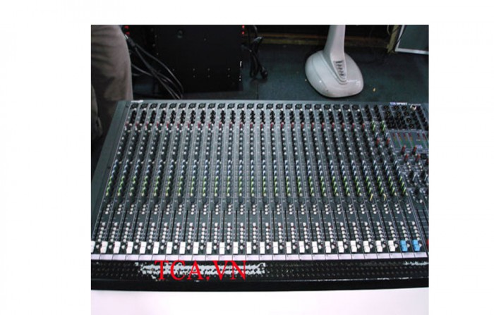 Mixer Soundcraft Spirit Live 4 / 24 line Cũ