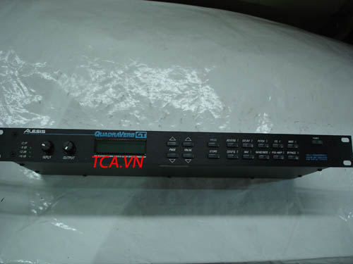 Equalizer Đàn Guitar Alesis QuadraVerb GT Cũ