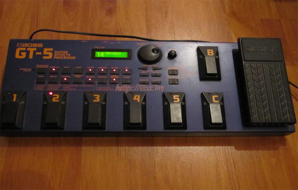 Guitar Effects Procesor Boss GT-5 Cũ